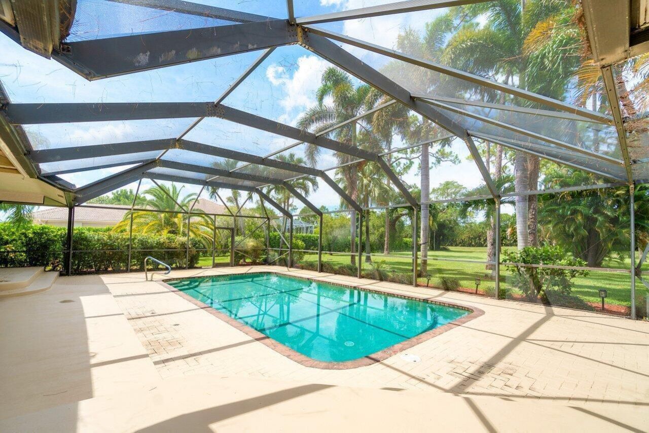 9405 Dundee Drive, Lake Worth, FL 33467 Photo