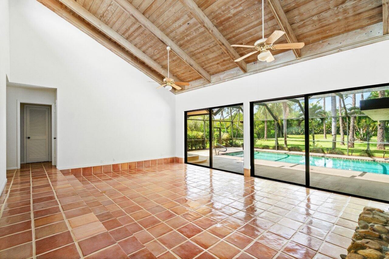 9405 Dundee Drive, Lake Worth, FL 33467 Photo