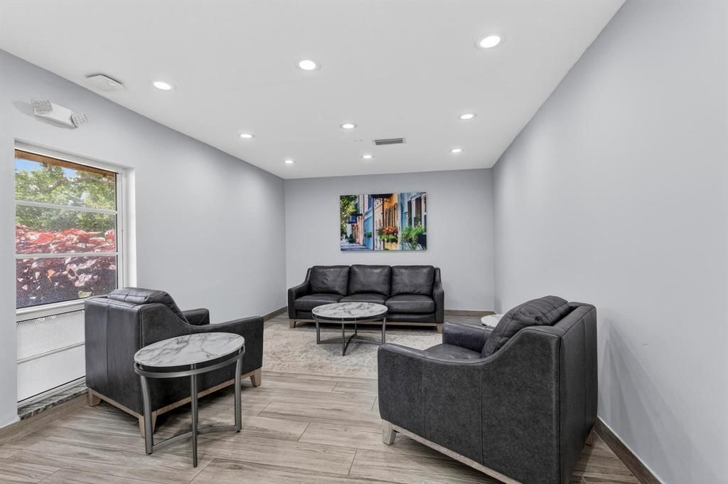 3499 Oaks Way, Unit 105, Pompano Beach, FL 33069 Photo