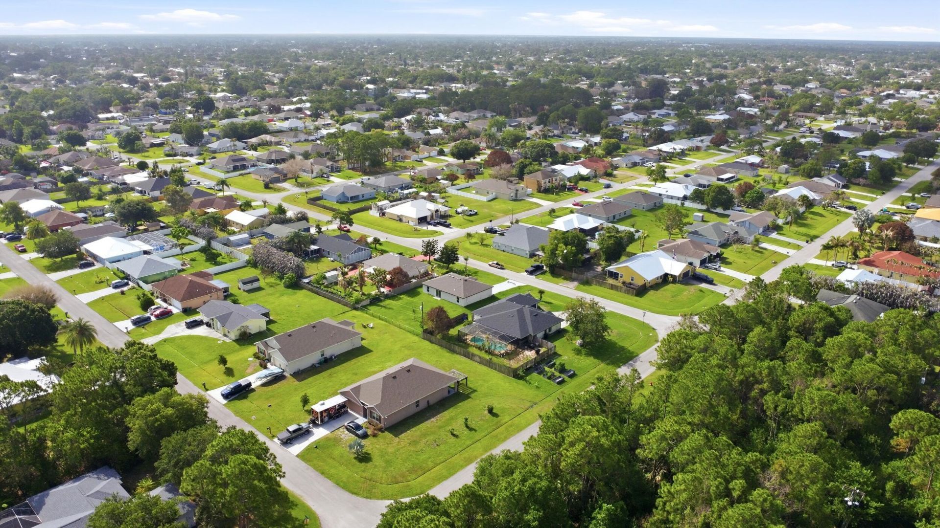 375 SW Dwight Avenue, Port Saint Lucie, FL 34983 Photo