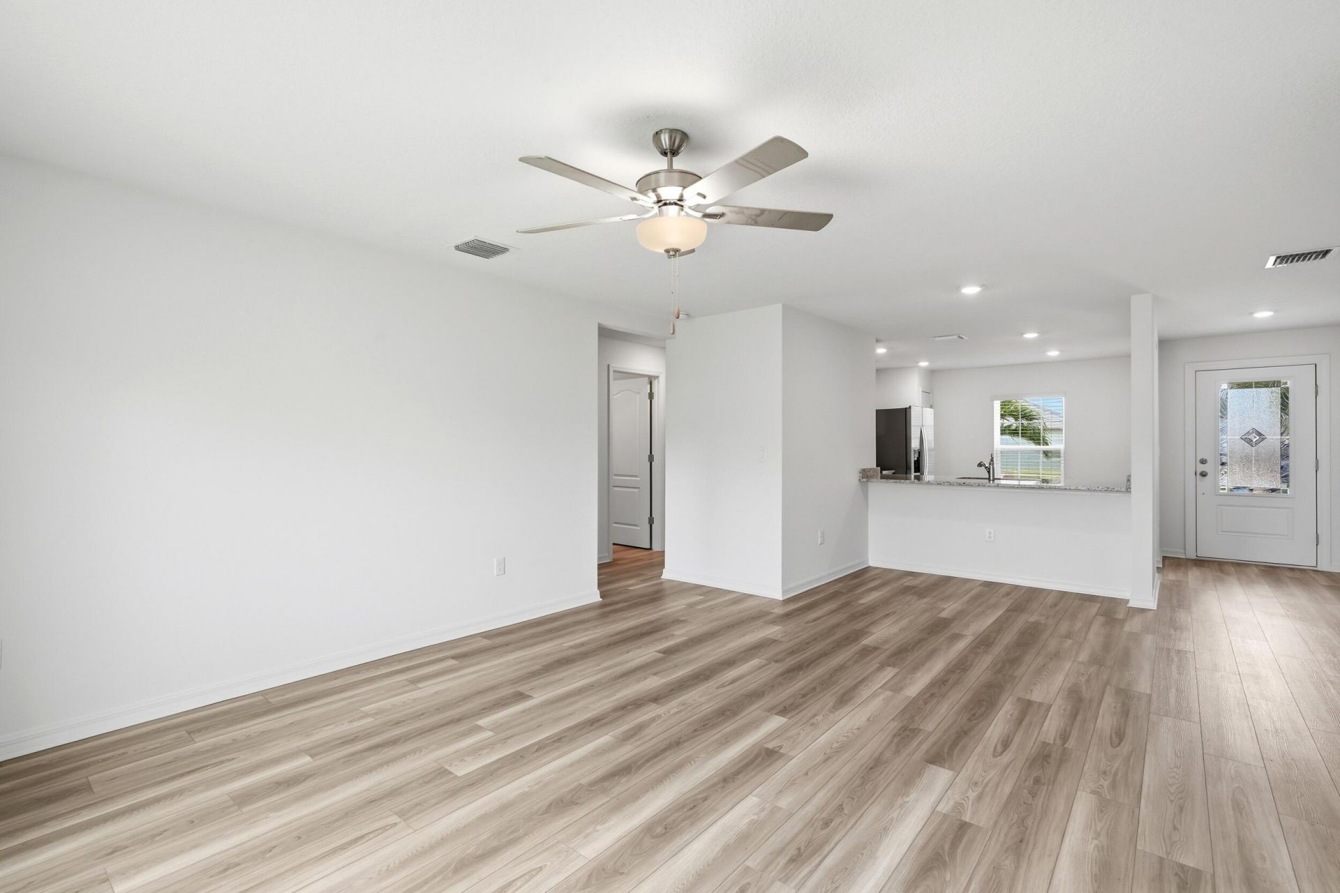 375 SW Dwight Avenue, Port Saint Lucie, FL 34983 Photo