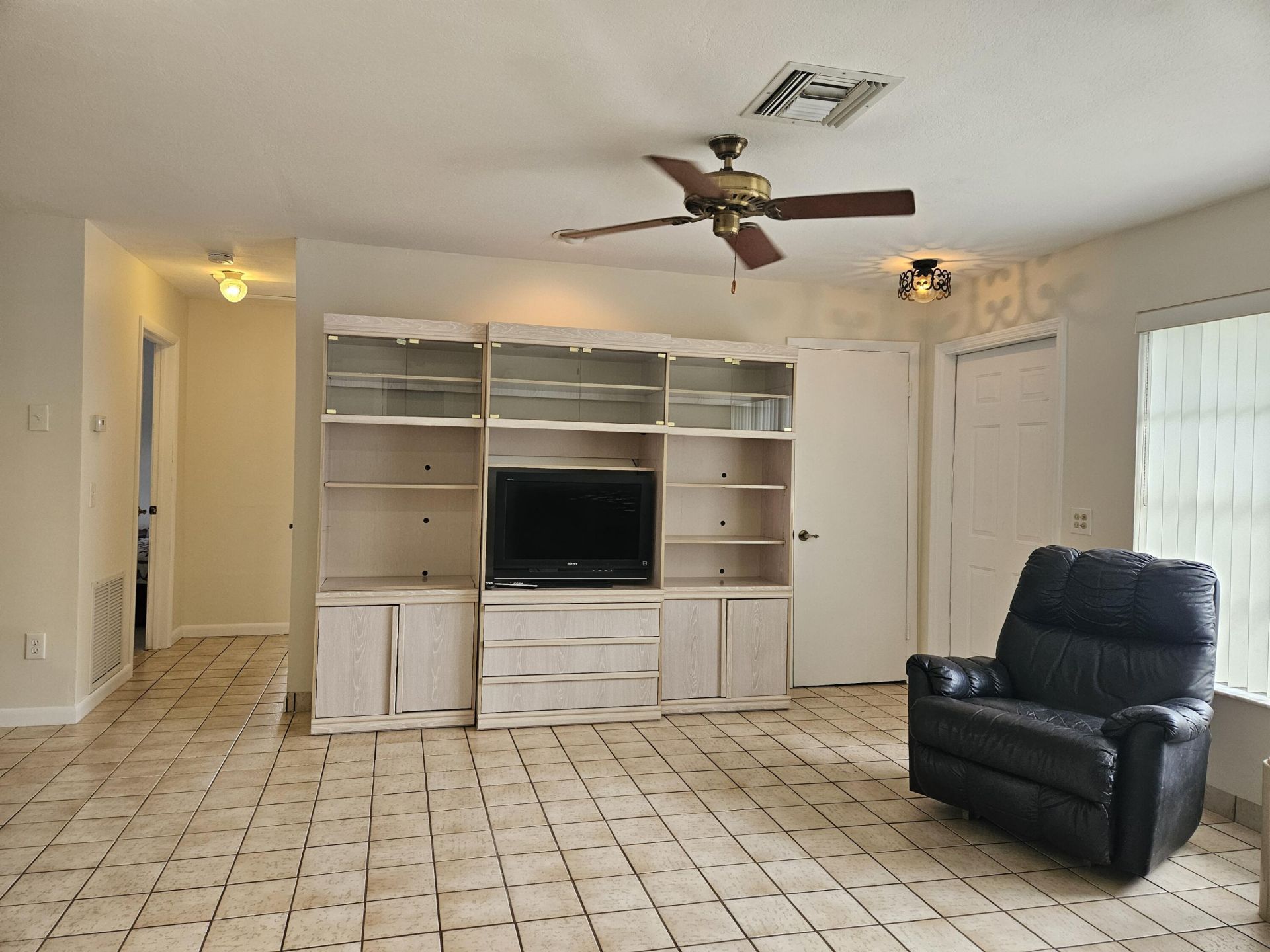 5531 S 37th Street, Greenacres, FL 33463 Photo