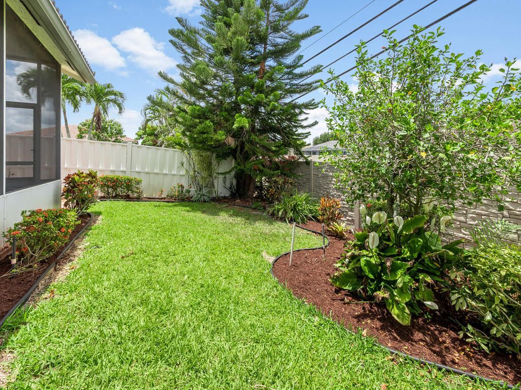 8540 Cypress Glen Court, Lake Worth, FL 33467 Photo