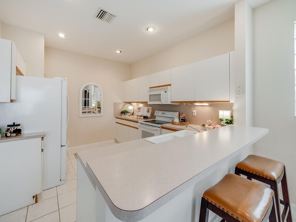 8540 Cypress Glen Court, Lake Worth, FL 33467 Photo