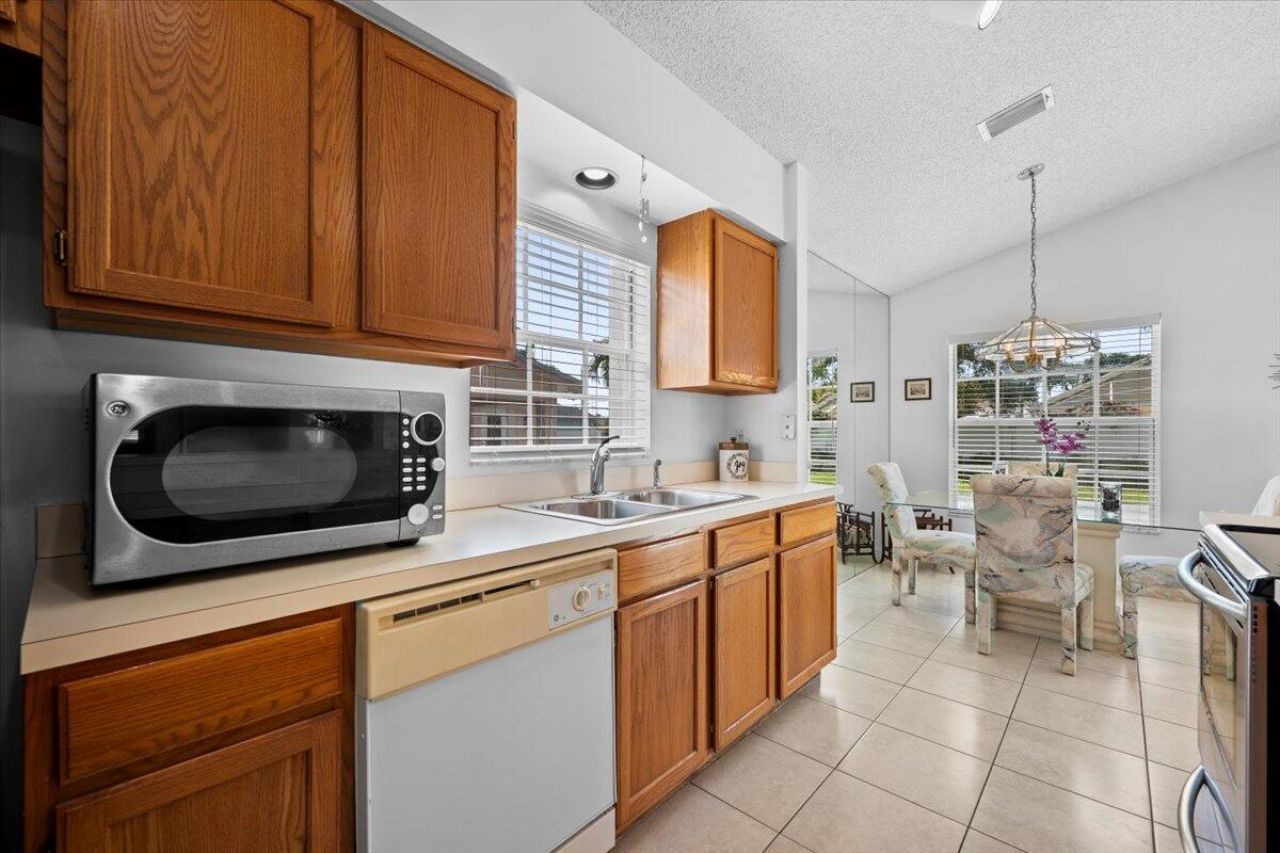 6397 Garrett Street, Jupiter, FL 33458 Photo