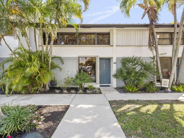 3900 NE 18th Avenue, Unit 40-h, Oakland Park, FL 33334