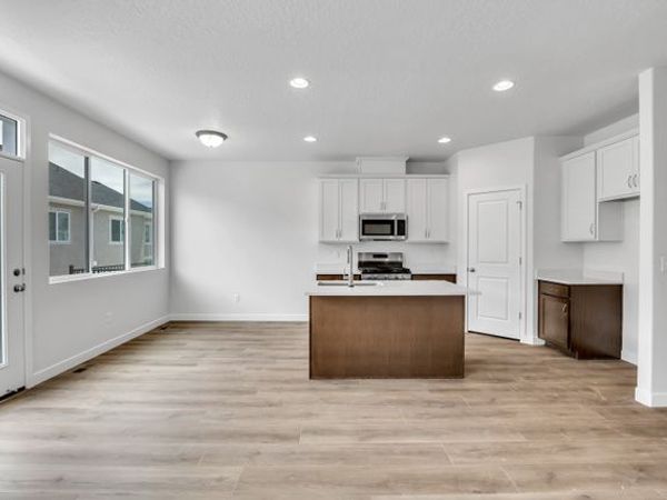 6819 S SURVEY PEAK LN, Unit 322, West Jordan, UT 84081