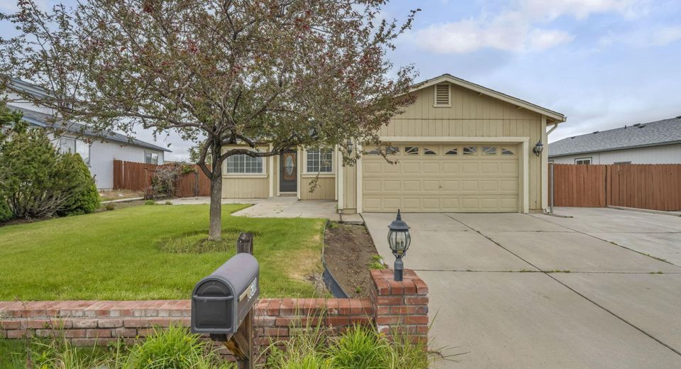6530 Tejon Court, Sun Valley, NV 89433 Photo