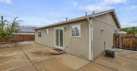 6530 Tejon Court, Sun Valley, NV 89433 Photo