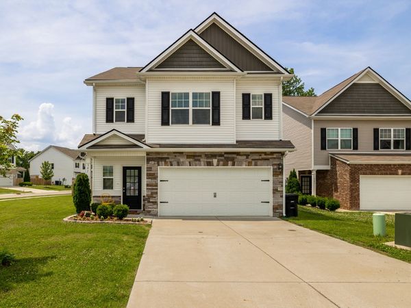 341 Geneva Ln , Columbia, TN 38401