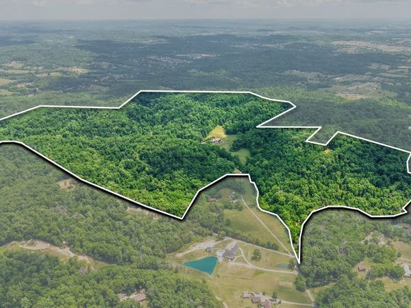 395B Allen Rd, Goodlettsville, TN 37072