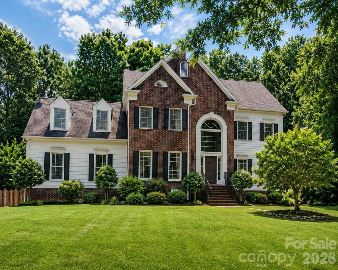 7411 Leharne Drive , Charlotte, NC 28270 Main Photo