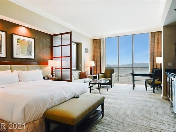 135 E Harmon Avenue , Unit 2816, Las Vegas, NV 89109