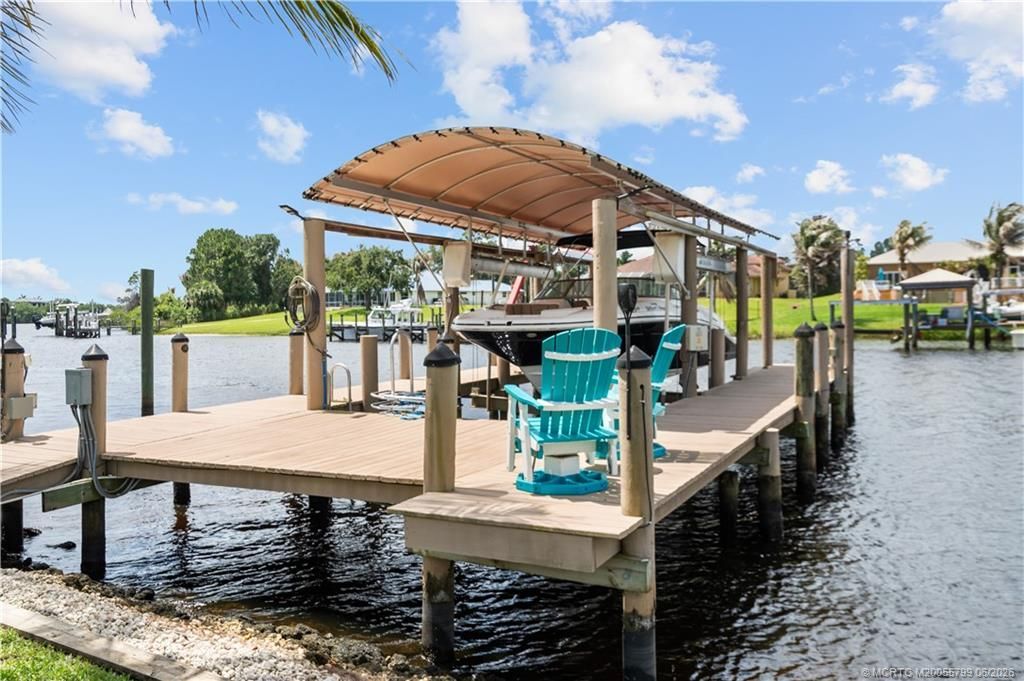 2666 SE Erickson Drive, Port Saint Lucie, FL 34984 Photo