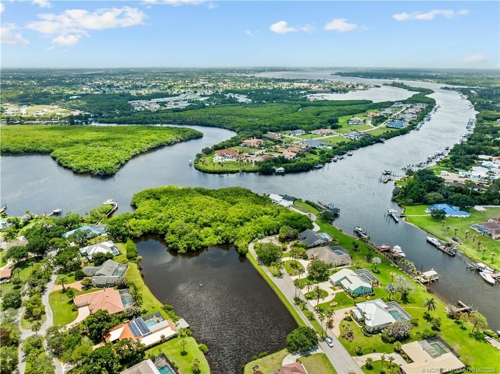 2666 SE Erickson Drive, Port Saint Lucie, FL 34984 Photo