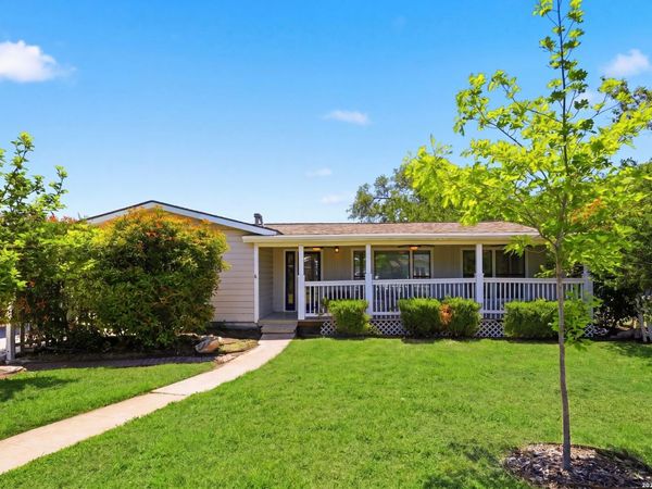 334 Karen Ln, San Antonio, TX 78209