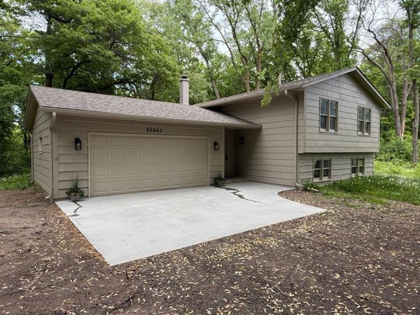 20663 Ulysses Street NW, Elk River, MN 55330