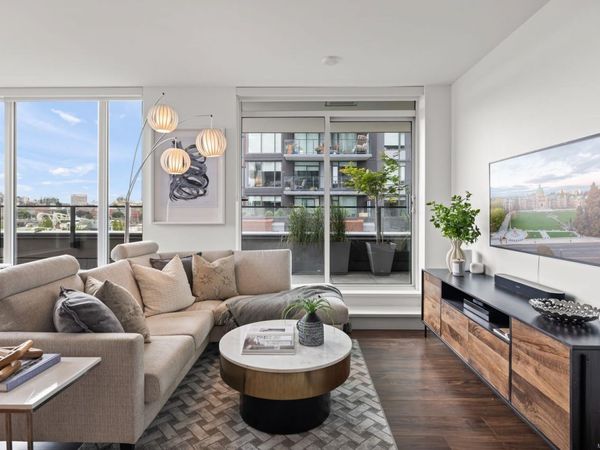369 Tyee Rd, Unit #303, Victoria, BC V9A 0B6