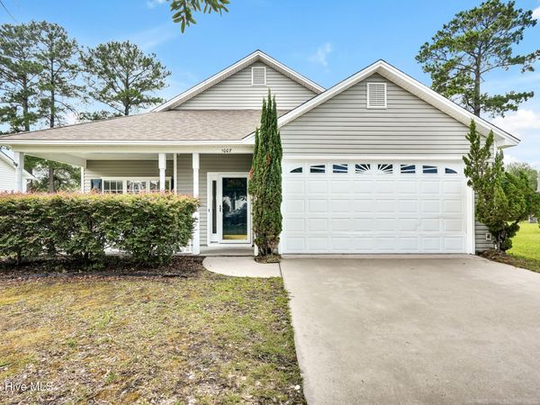 1007 Plum Leaf Court SE, Leland, NC 28451