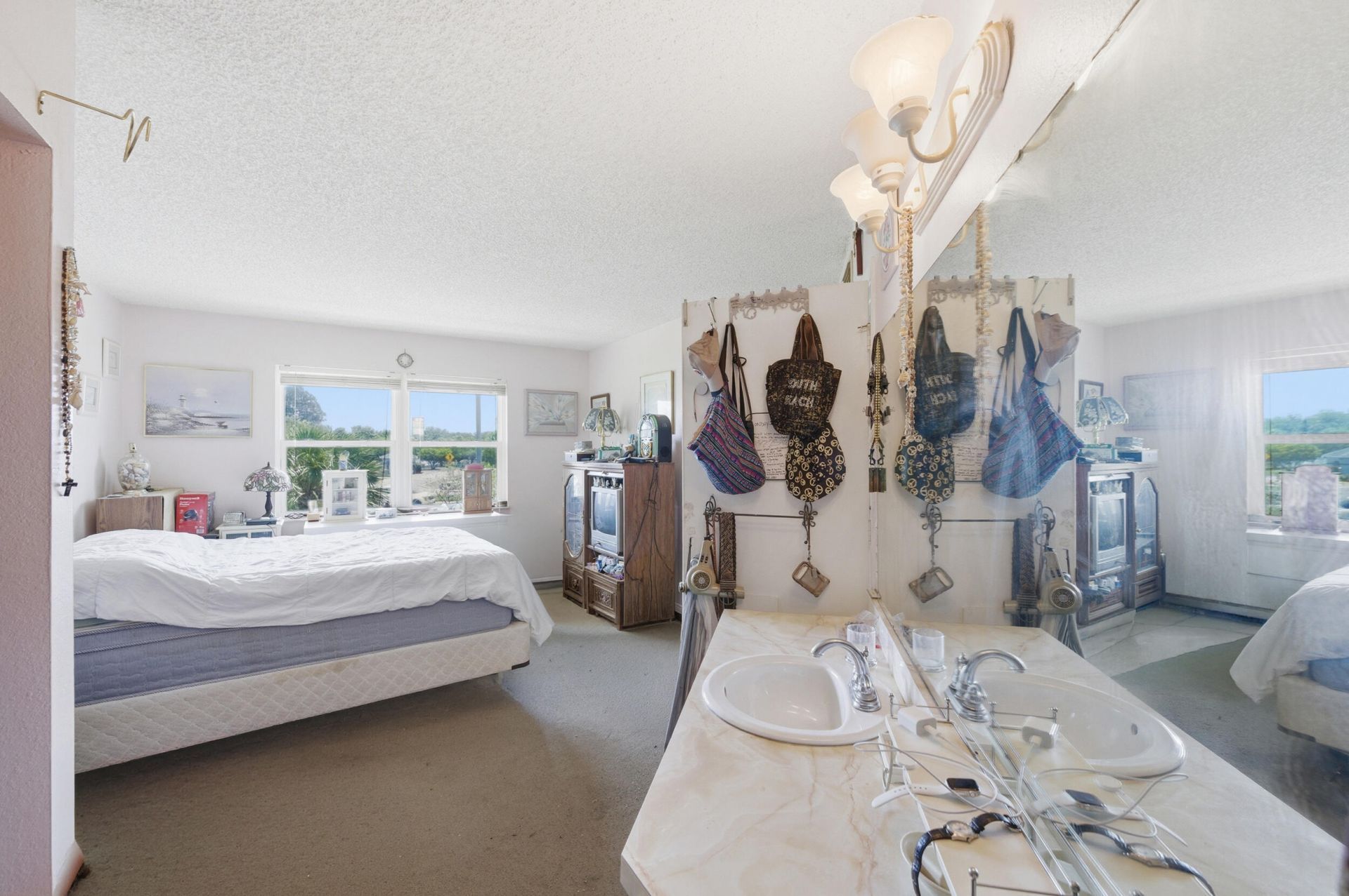 1530 SE Royal Green Circle, Unit 204, Port Saint Lucie, FL 34952 Photo