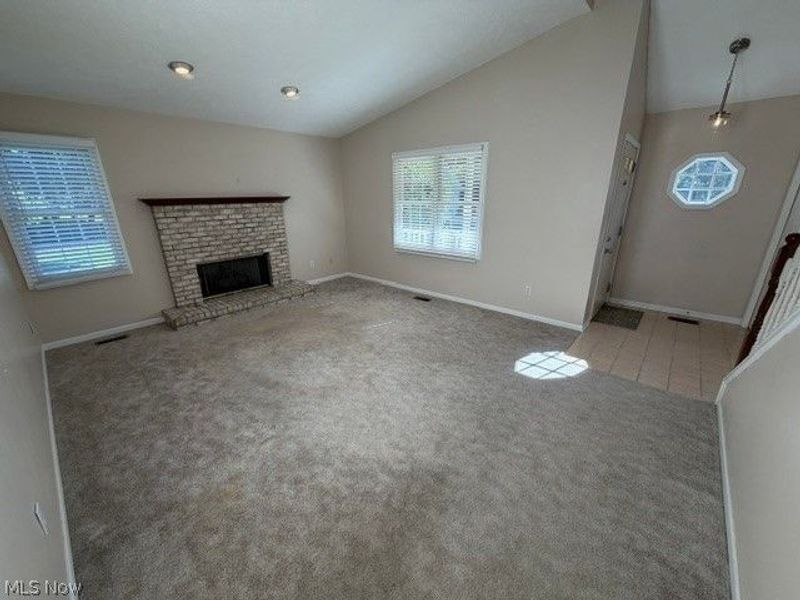240 Steeplechase, Wickliffe, OH 44092 Photo 2