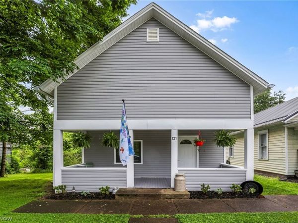121 Mill Street E, Senecaville, OH 43780