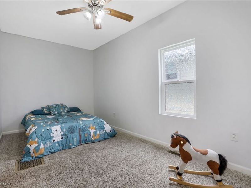 121 Mill Street E, Senecaville, OH 43780 Photo 12