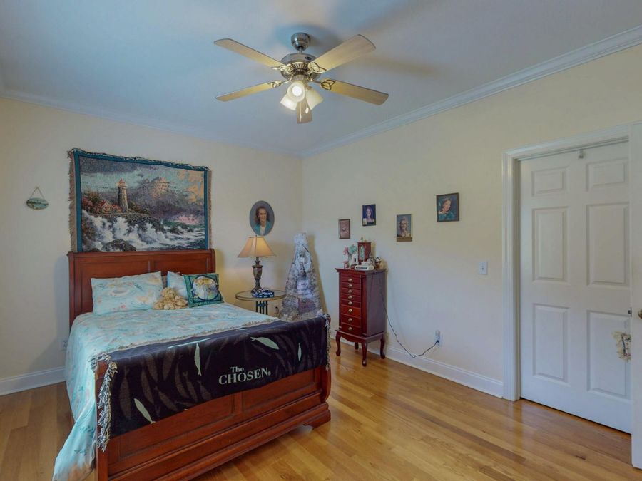 Property Image 39