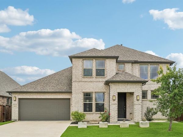 10120 Lakemont Drive, Fort Worth, TX 76131