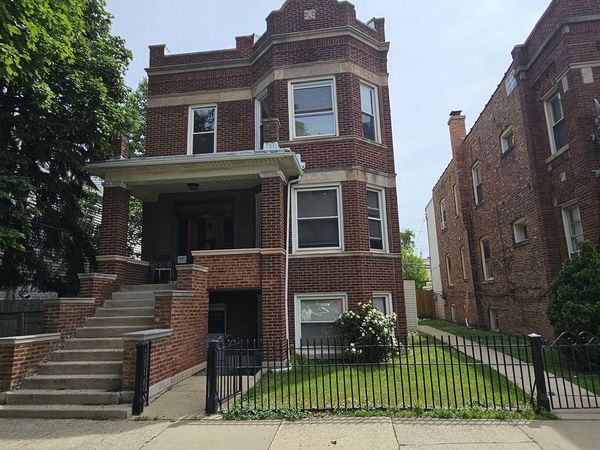 3823 N Bernard Street, Chicago, IL 60618