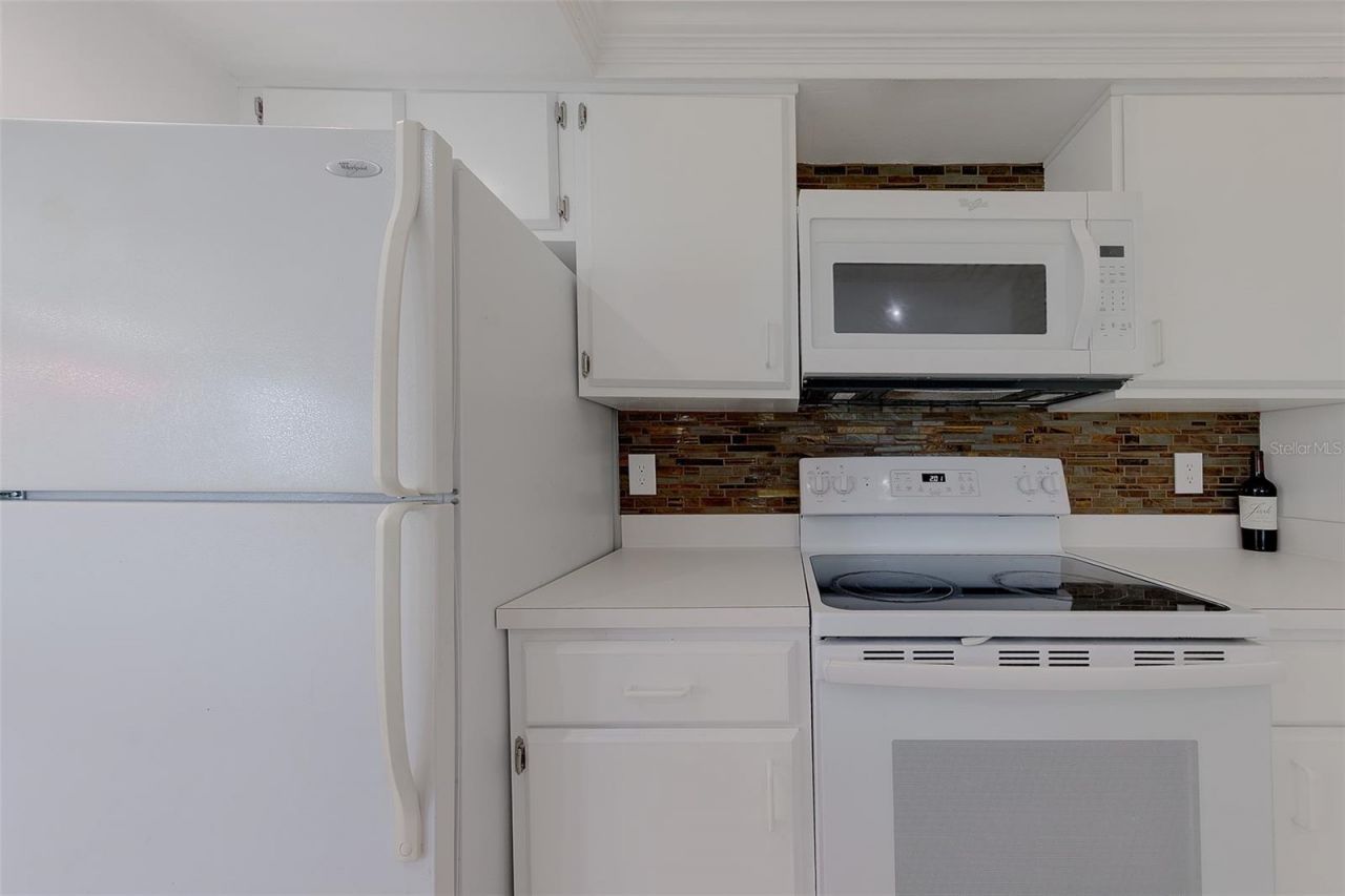 2400 Feather Sound Drive, Unit 928, Clearwater, FL 33762 Photo