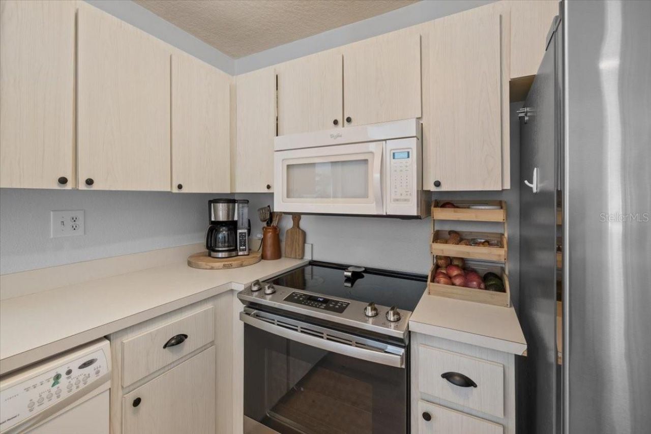 7264 Aberdeen Court, Weeki Wachee, FL 34607 Photo