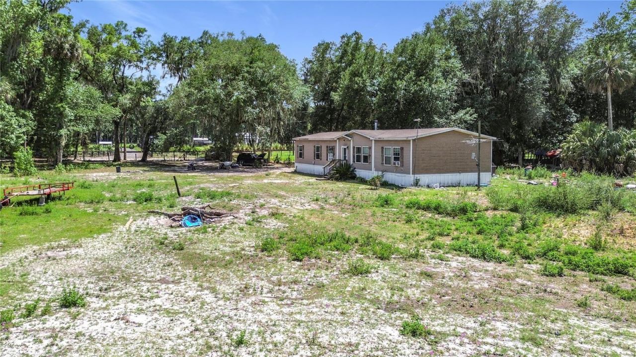 1689 NE 189th Lane, Citra, FL 32113 Photo