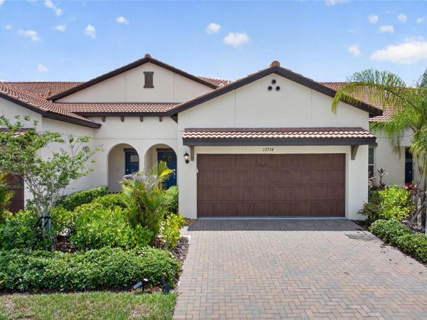 17554 HOLLY WELL AVENUE , WIMAUMA, FL 33598