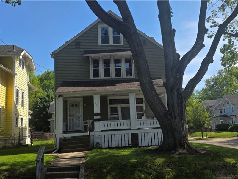804 Work Drive , Akron, OH 44320 Photo 2