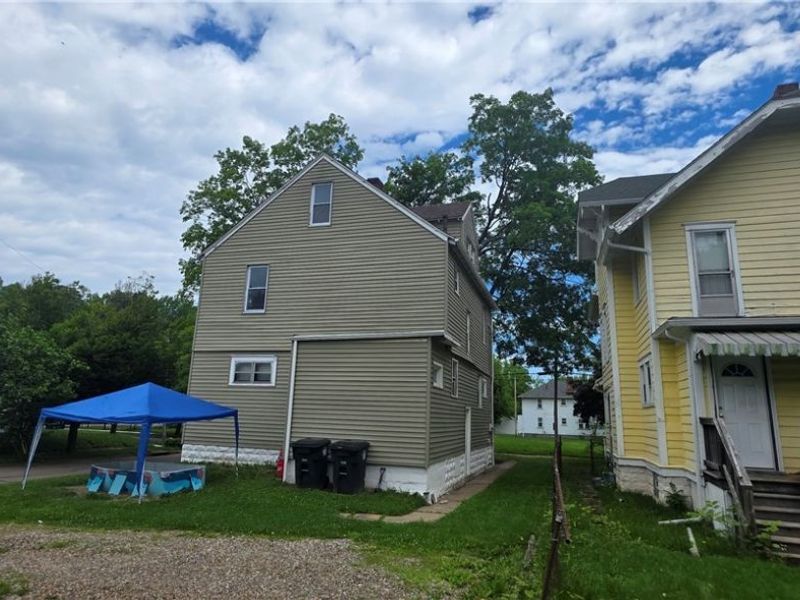 804 Work Drive , Akron, OH 44320 Photo 20