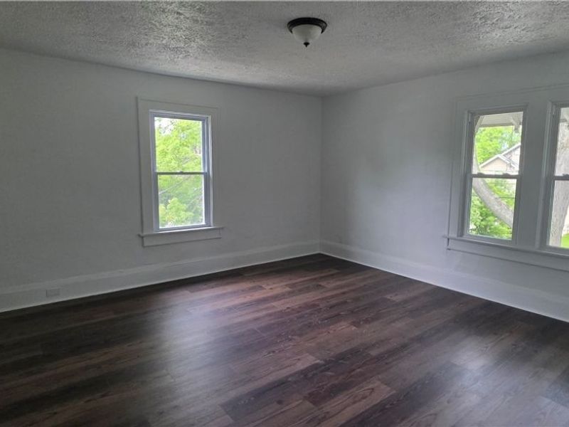 804 Work Drive , Akron, OH 44320 Photo 7