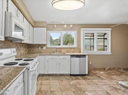 12490 Clearwater Drive, Reno, NV 89511 Photo