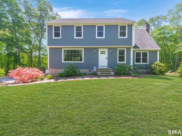 6 Diamond, Clinton, CT 06413