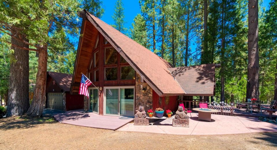 74 Tolowa Trail, Graeagle, CA 96103 Photo