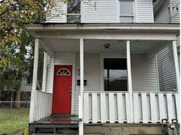 845 Anderson St, New Kensington, PA 15068