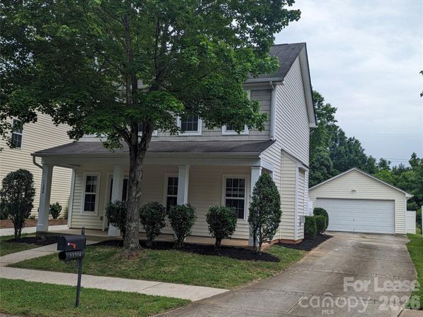 11204 Heritage Green Drive , Cornelius, NC 28031