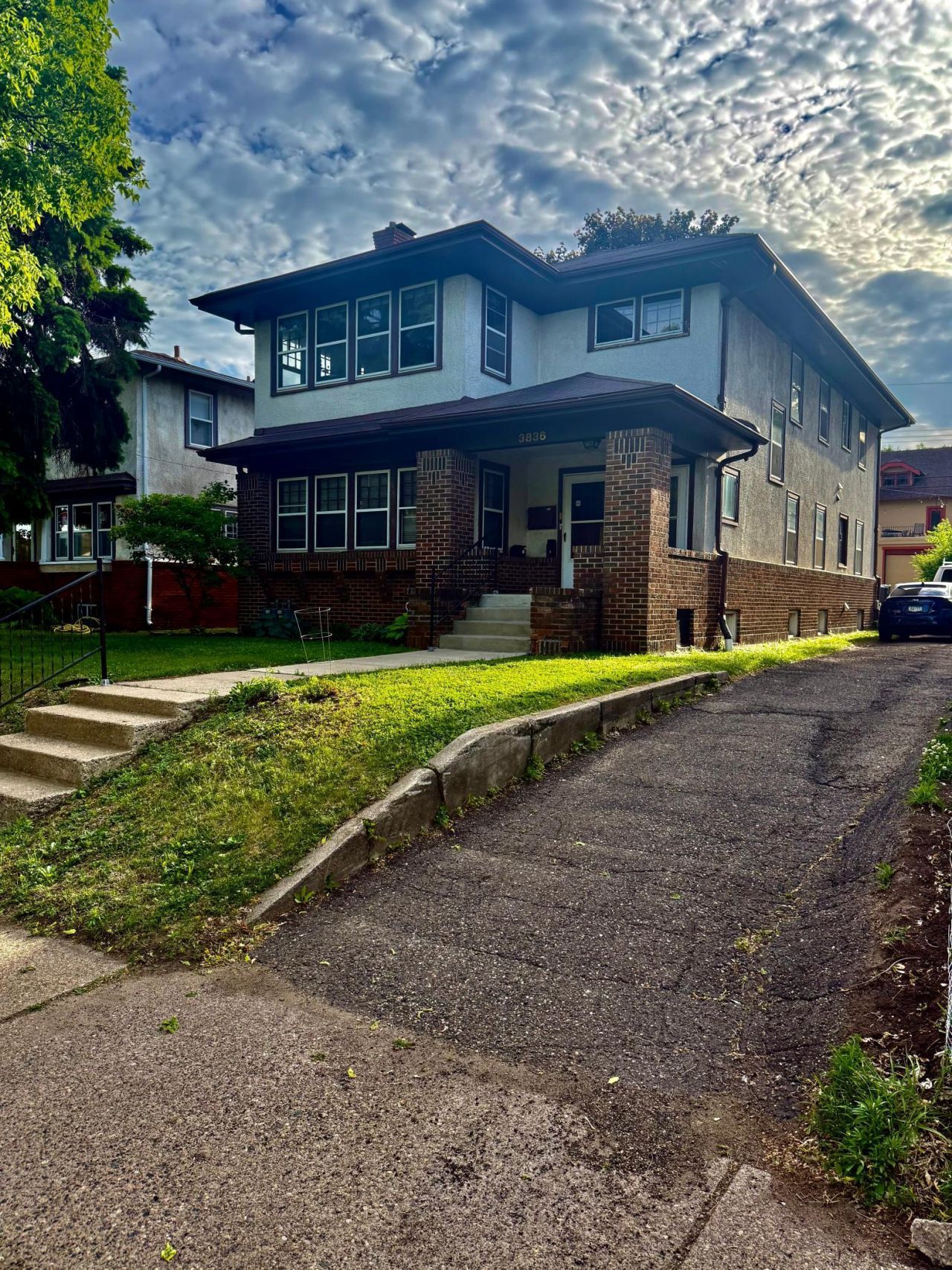 3836 Park Avenue, Minneapolis, MN 55407 Main Photo