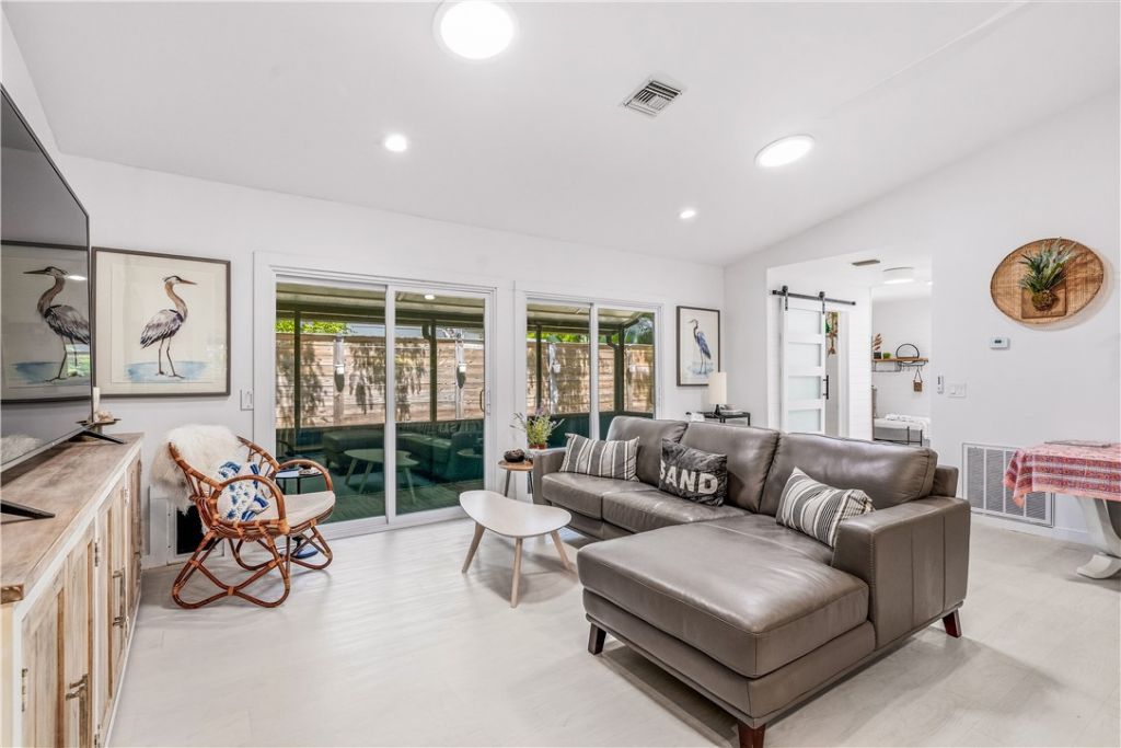 670 Cypress Road, Vero Beach, FL 32963 Photo