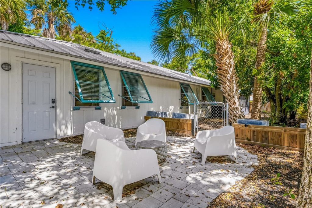 670 Cypress Road, Vero Beach, FL 32963 Photo