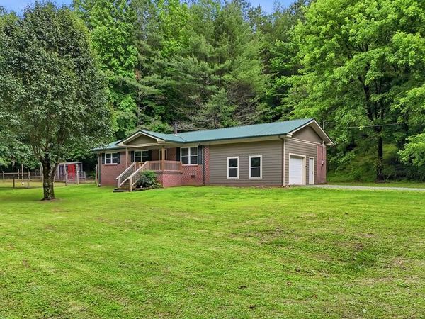 7741 Chatsworth Hwy/52w, Ellijay, GA 30540