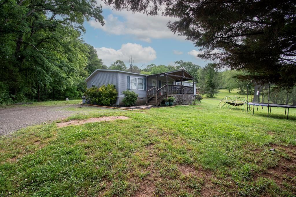 434 Creamery Road, Brasstown, NC 28902 Main Photo