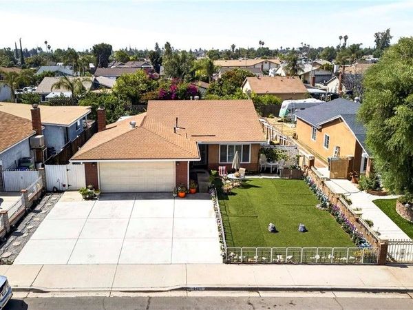 24371 Saint James Drive, Moreno Valley, CA 92553