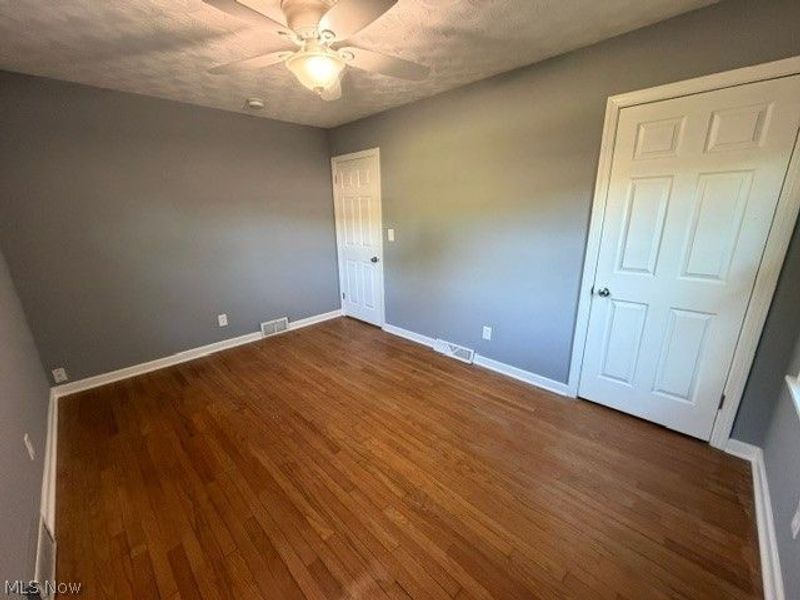 717 Hazelwood Drive, Vermilion, OH 44089 Photo 17
