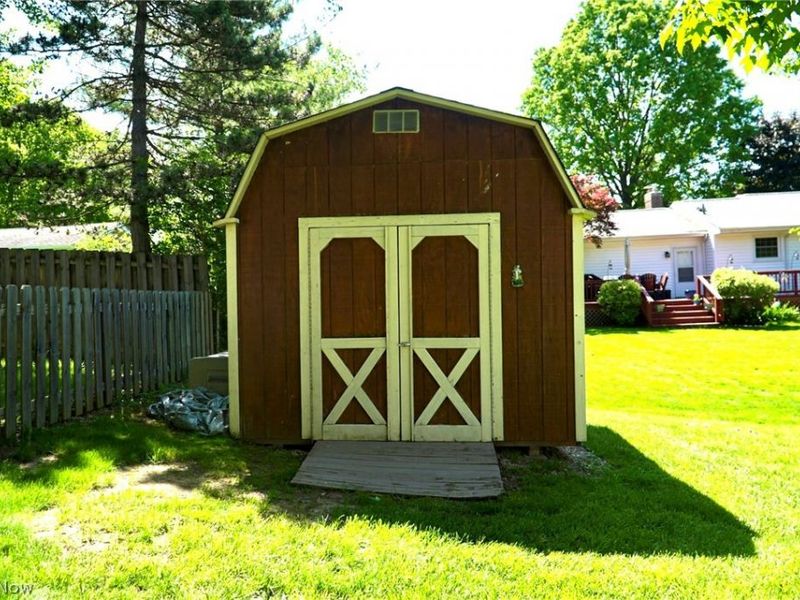 7639 Chillicothe Road, Mentor, OH 44060 Photo 30
